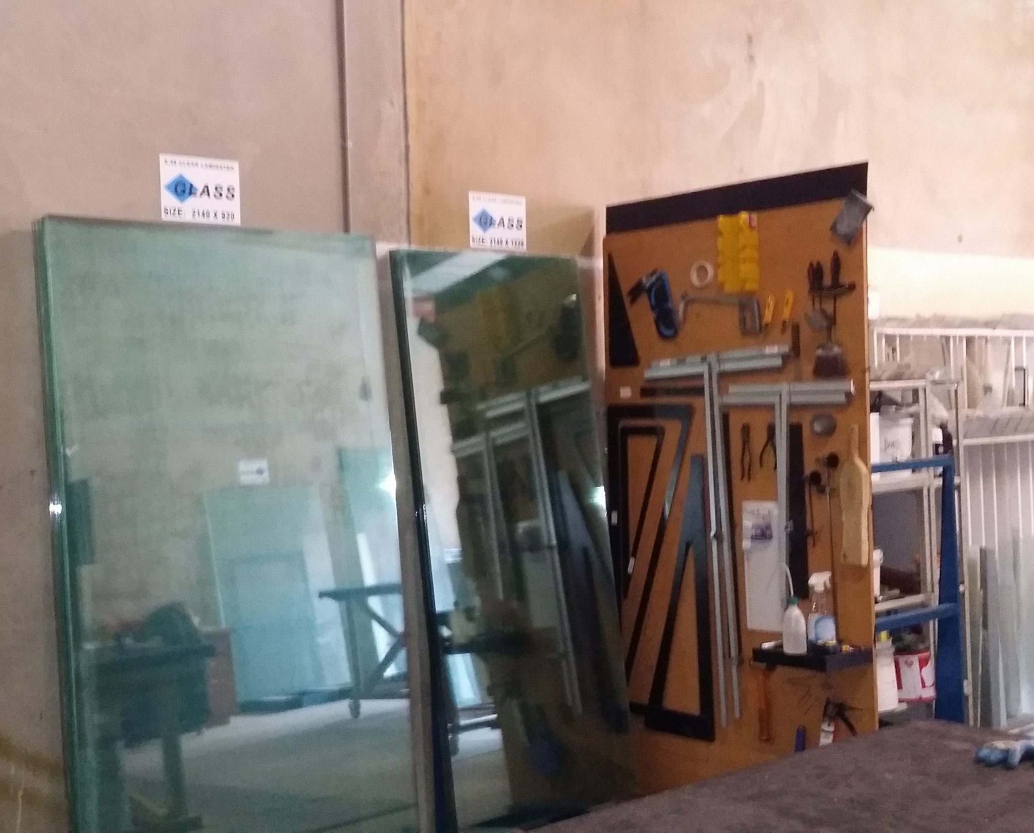 Glass Perth Glass Repairs Perth, Glaziers Perth, Mirrors Perth